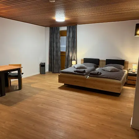 Gaestezimmer Werwein Апартаменты *